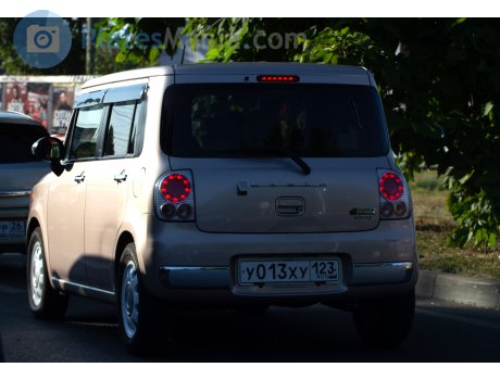 у013ху123, Suzuki Alto Lapin