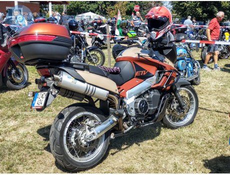 AI CY-424, Aprilia Caponord