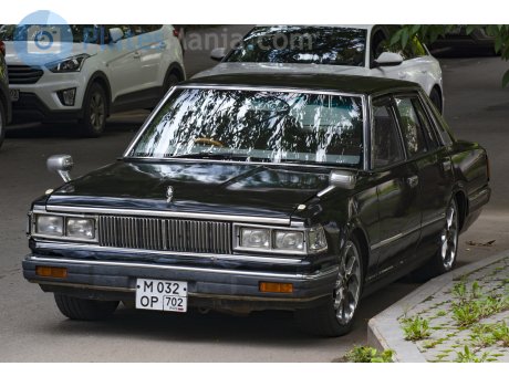 м032ор702, Nissan Cedric