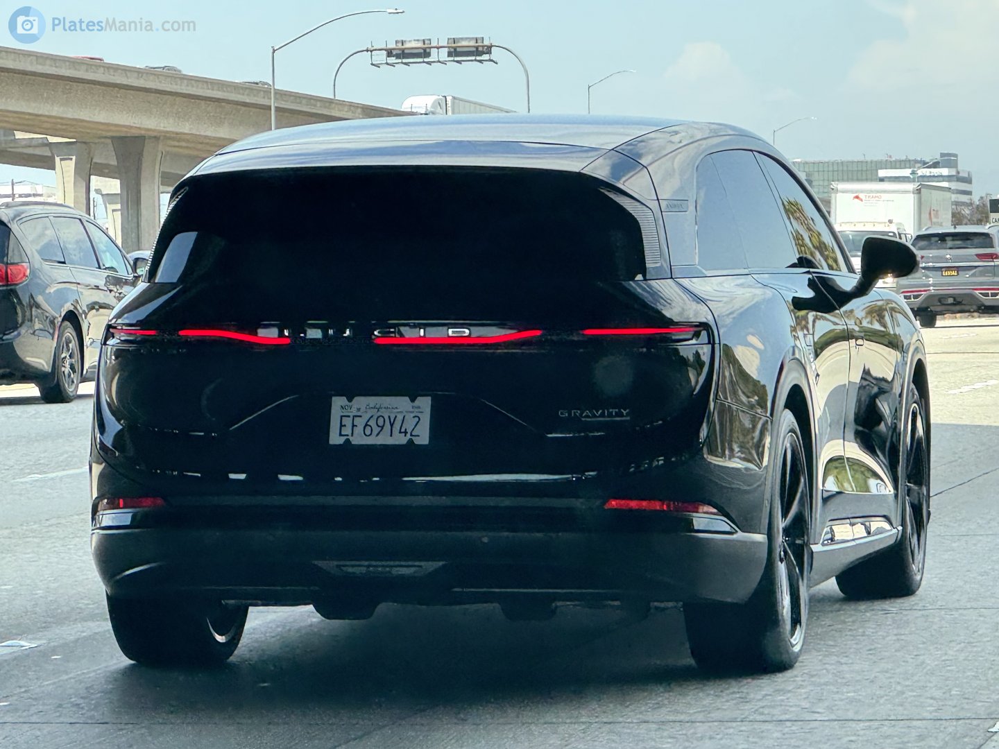 EF69Y42, Lucid Gravity 