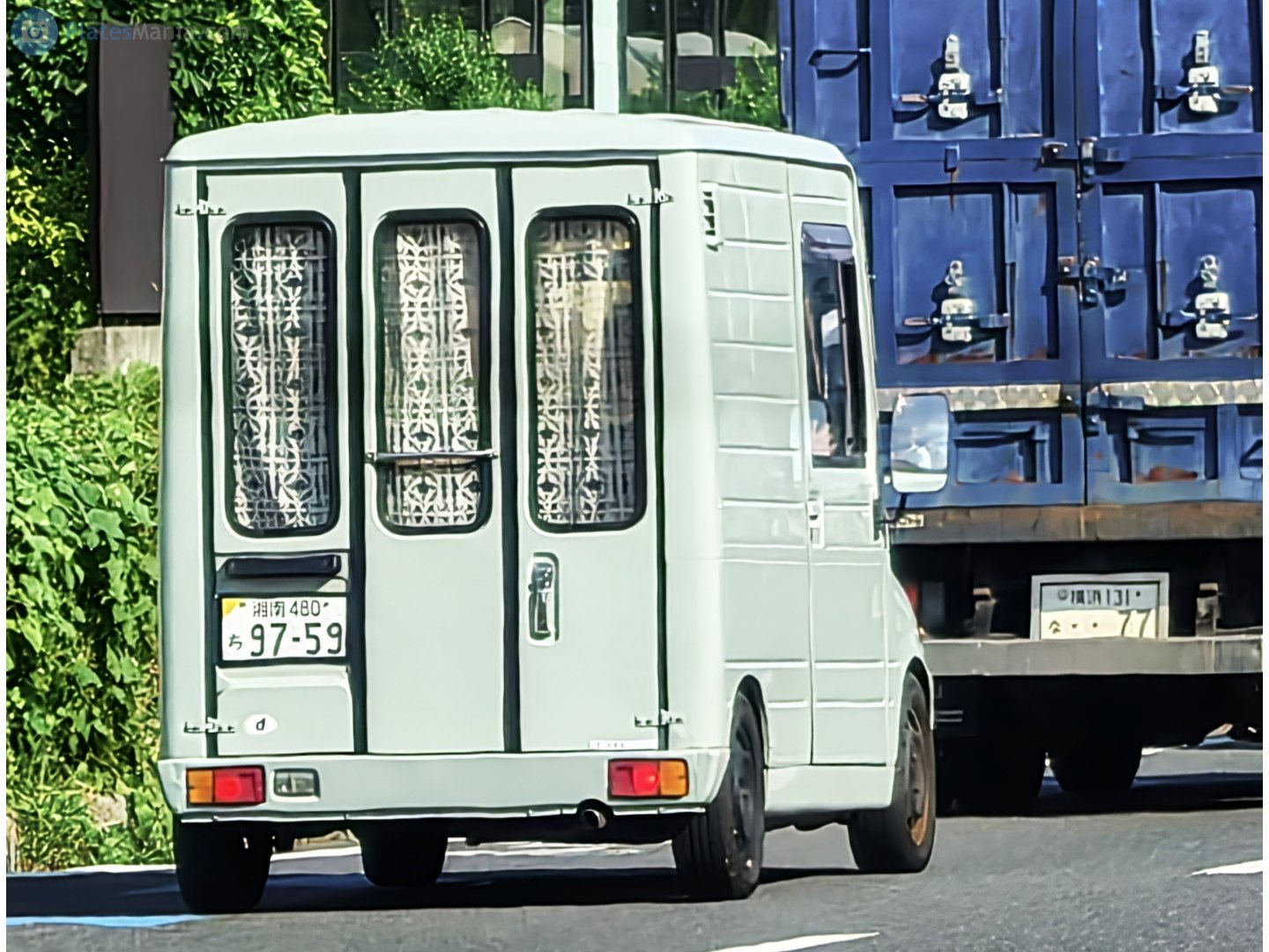 湘南 480 ち 9759, Daihatsu Mira 3rd gen Walk-Through Van (L200), 1990–1992