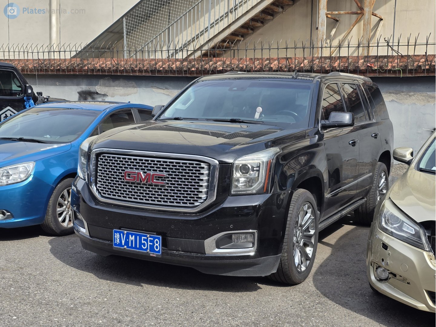 豫V·M15F8, GMC Yukon 4th gen (GMTK2UG), 2014­–2020