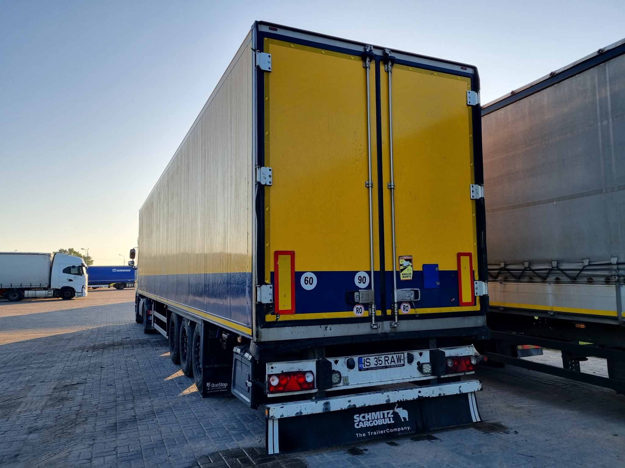 IS 35 RAW, Schmitz SKO 