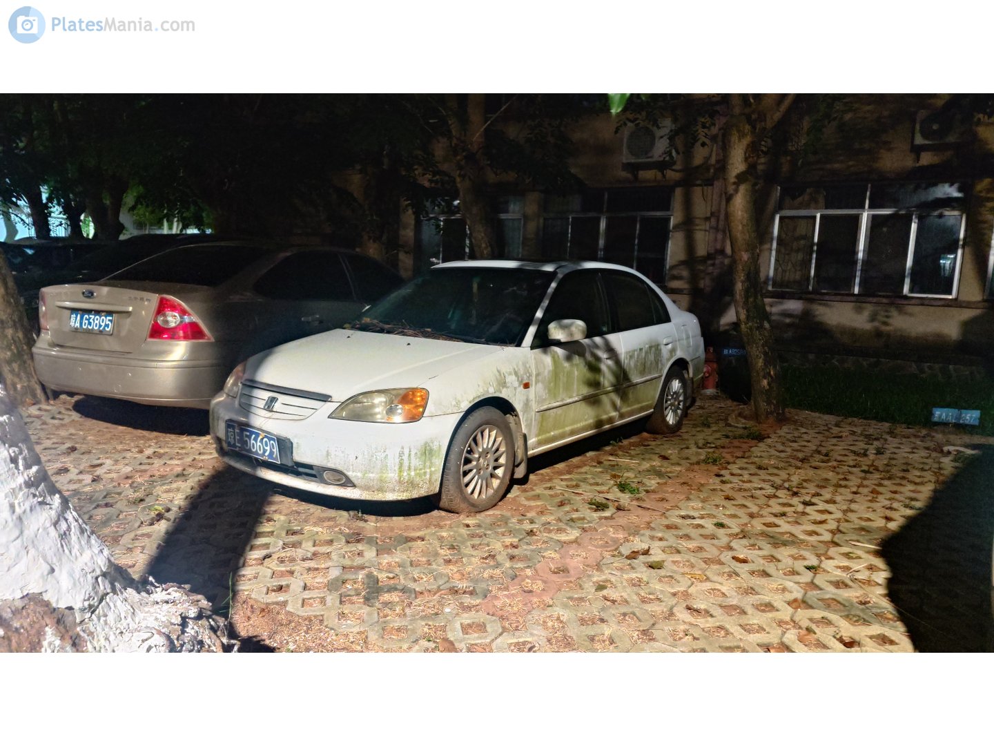 琼E·56699, Honda Civic 7th gen (Ferio) Sedan (ES), 2000–2005