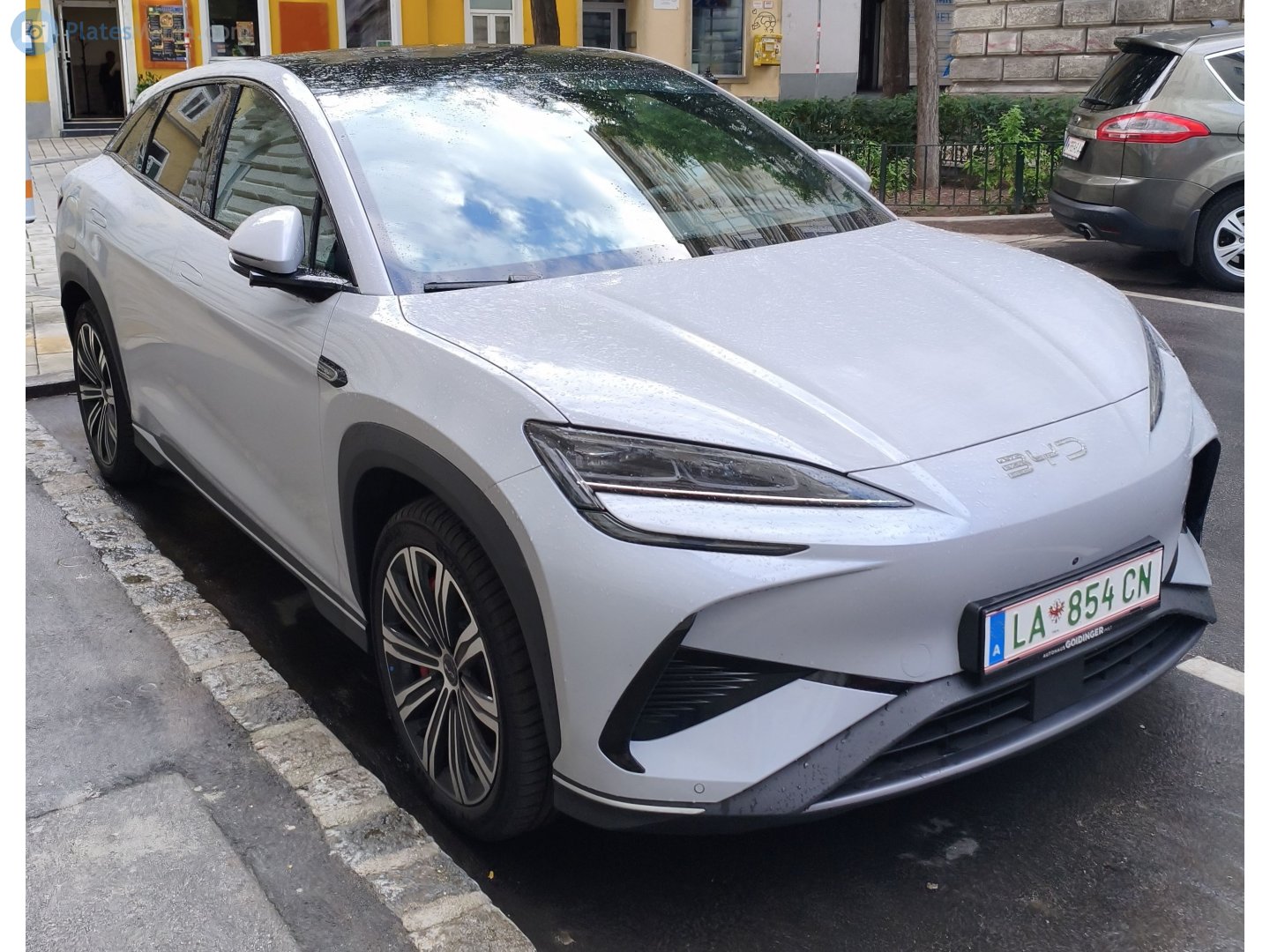 LA 854 CN, BYD Sealion 7 / 07 