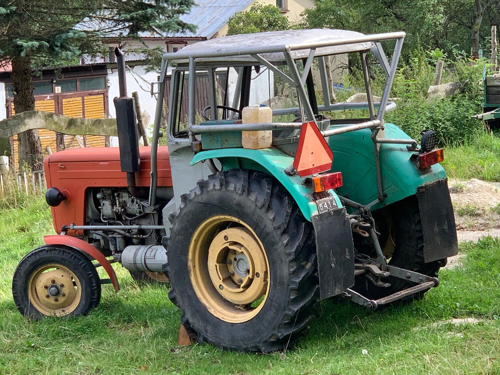 WBI 0414, Ursus C-Series C-350/C-355/C-355M/C-360/C-360-3P, 1971–1998