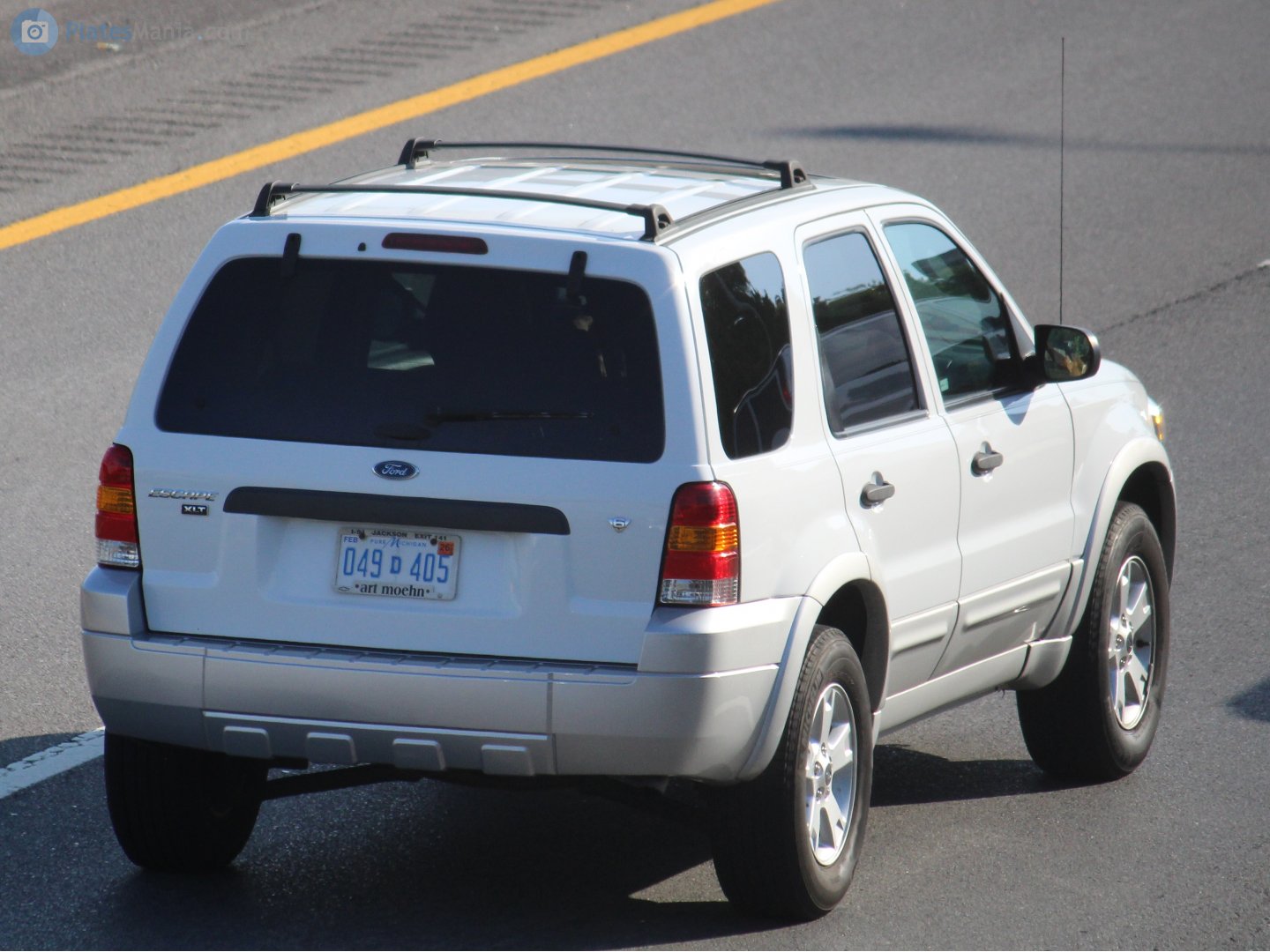049D405, Ford Escape 1st gen (U204/U293; BA/ZA/ZC), 2000–2008