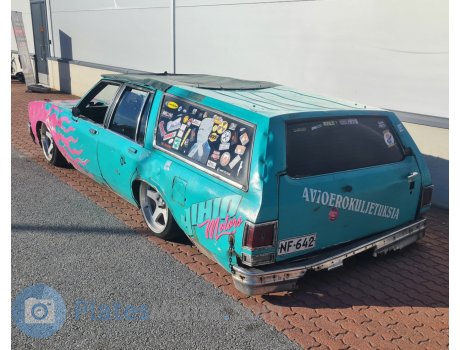 NF-642, Oldsmobile Custom Cruiser