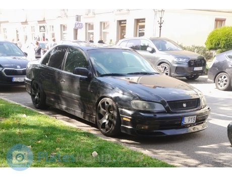 L 9Y8, Cadillac Catera