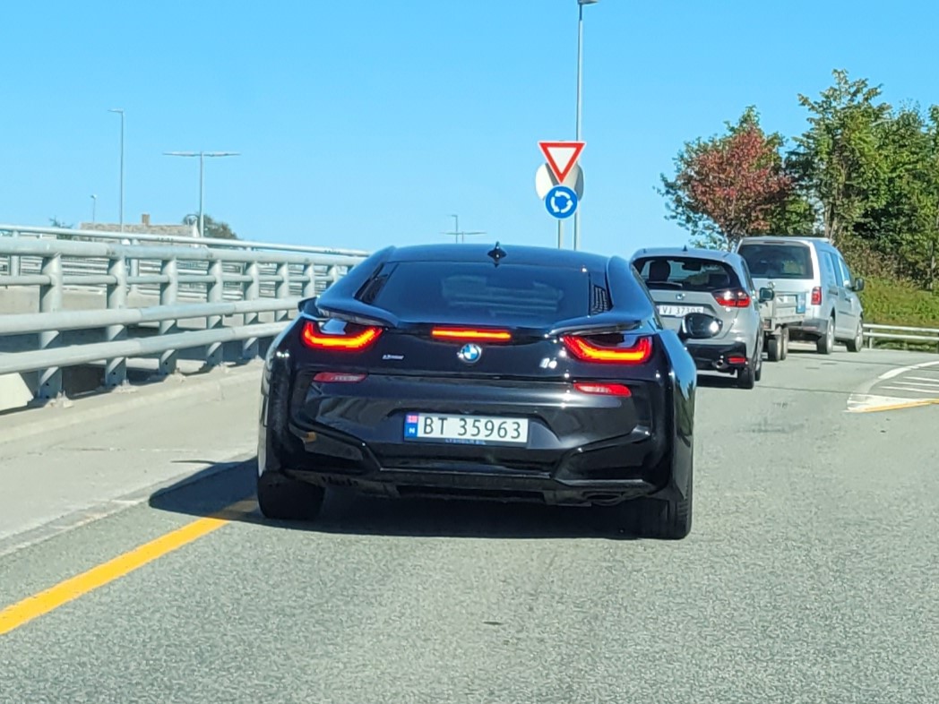 BT 35963, BMW i8 1st gen Coupé (I12), 2014–2020