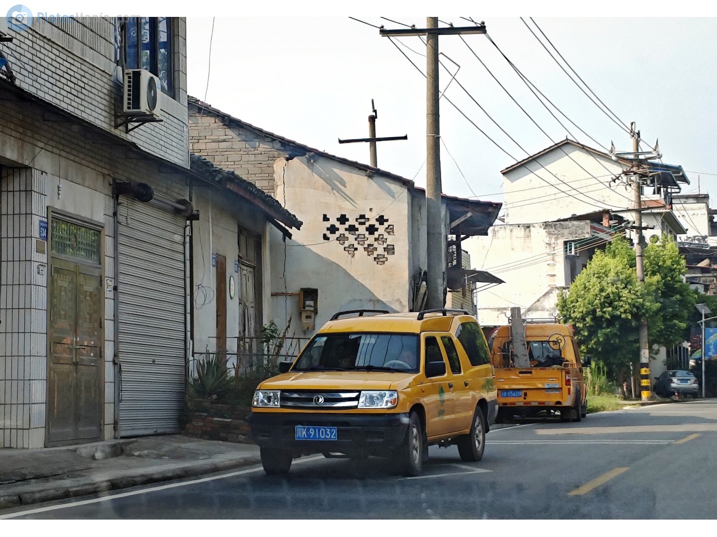 川K·91032, DongFeng Rich 1st gen MPCV (ZN6492), 2006–2014