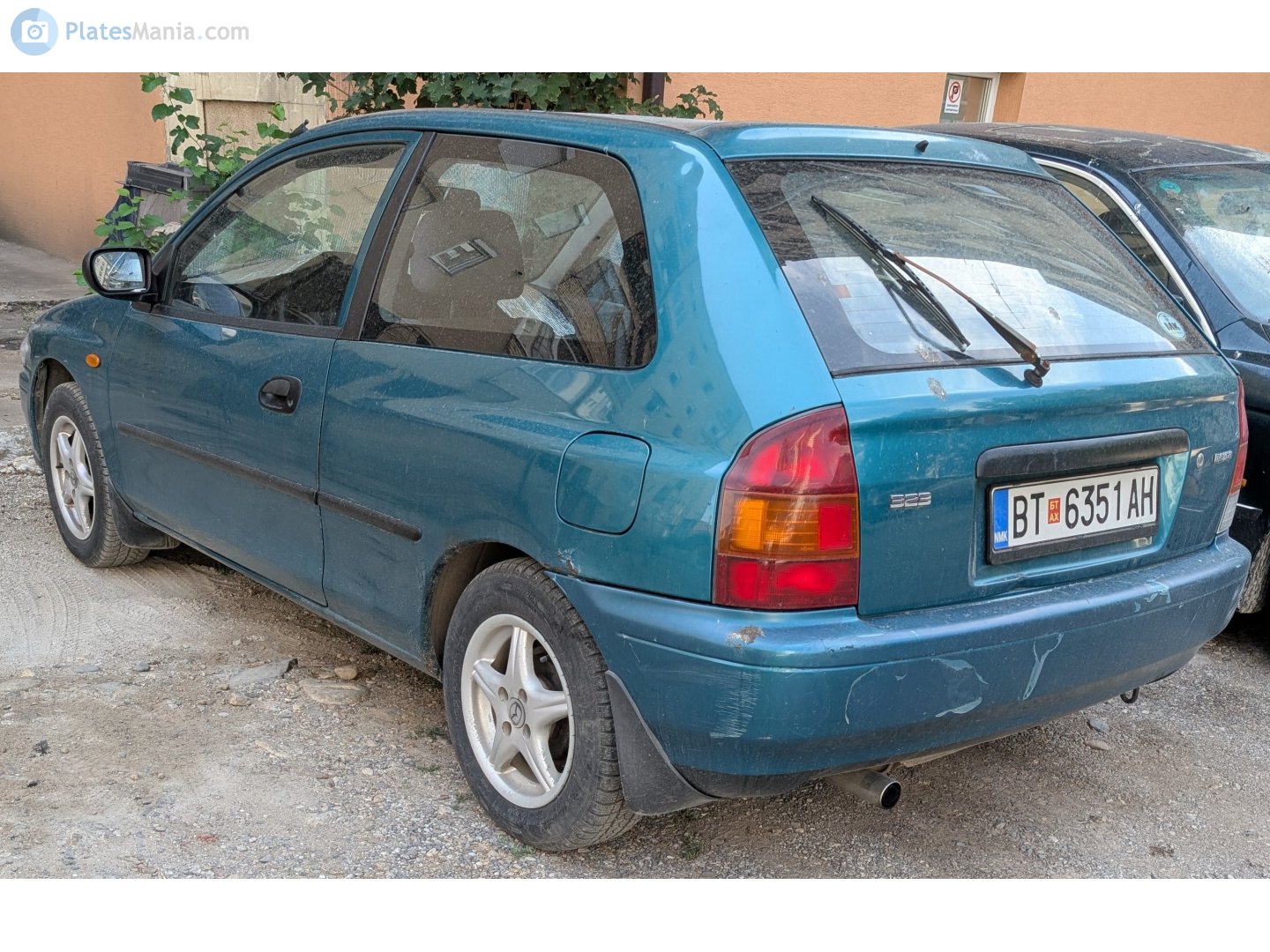 BT 6351 AH, Mazda 323 5th gen P 3-door Hatch (BA), 1997–2000