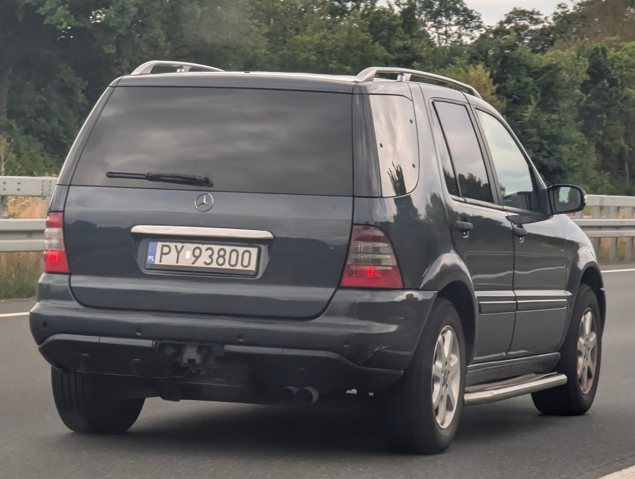 PY 93800, Mercedes-Benz M-Klasse 1st gen (W163), 1997–2005