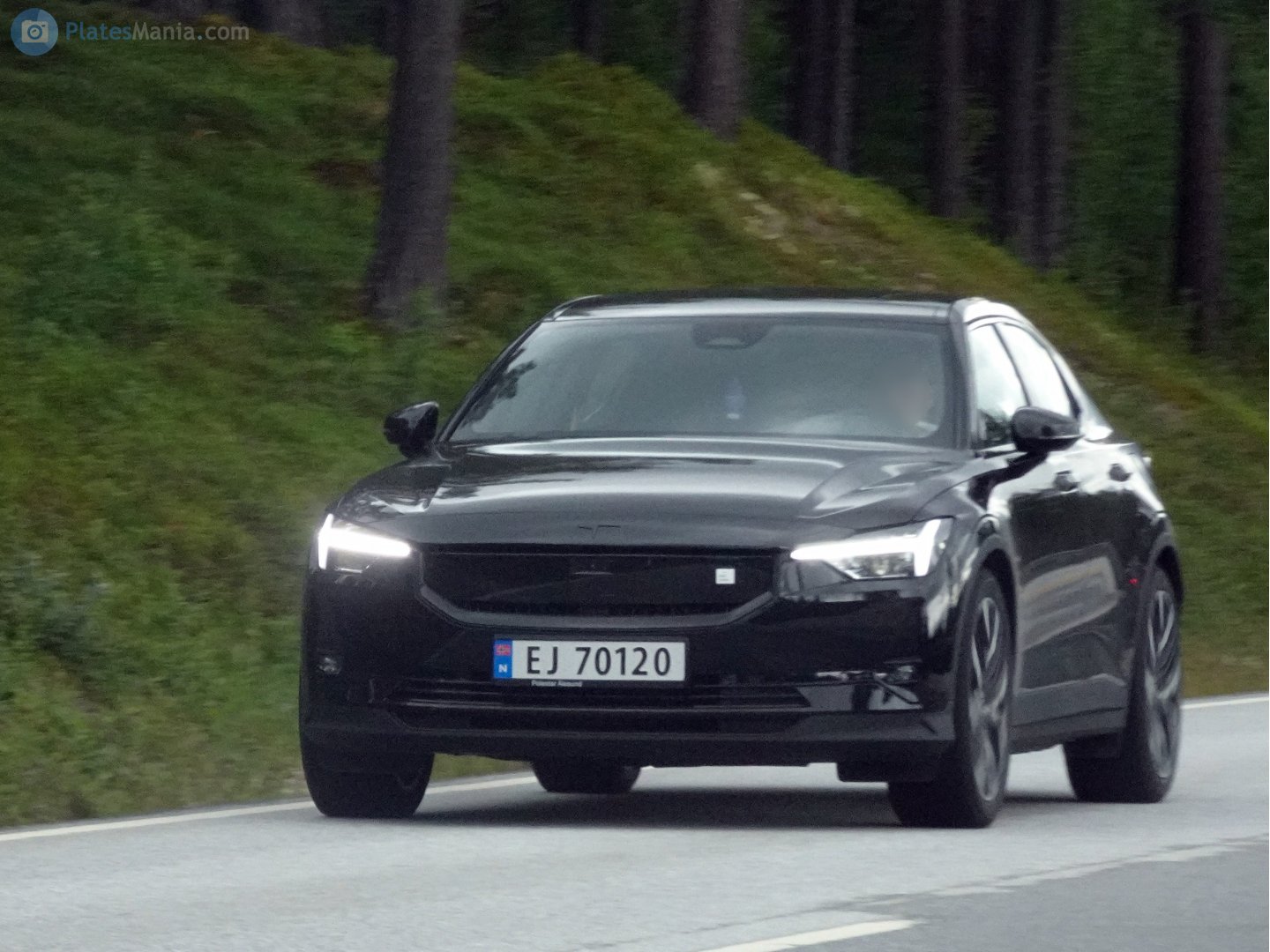 EJ 70120, Polestar 2 1st gen, 2019–