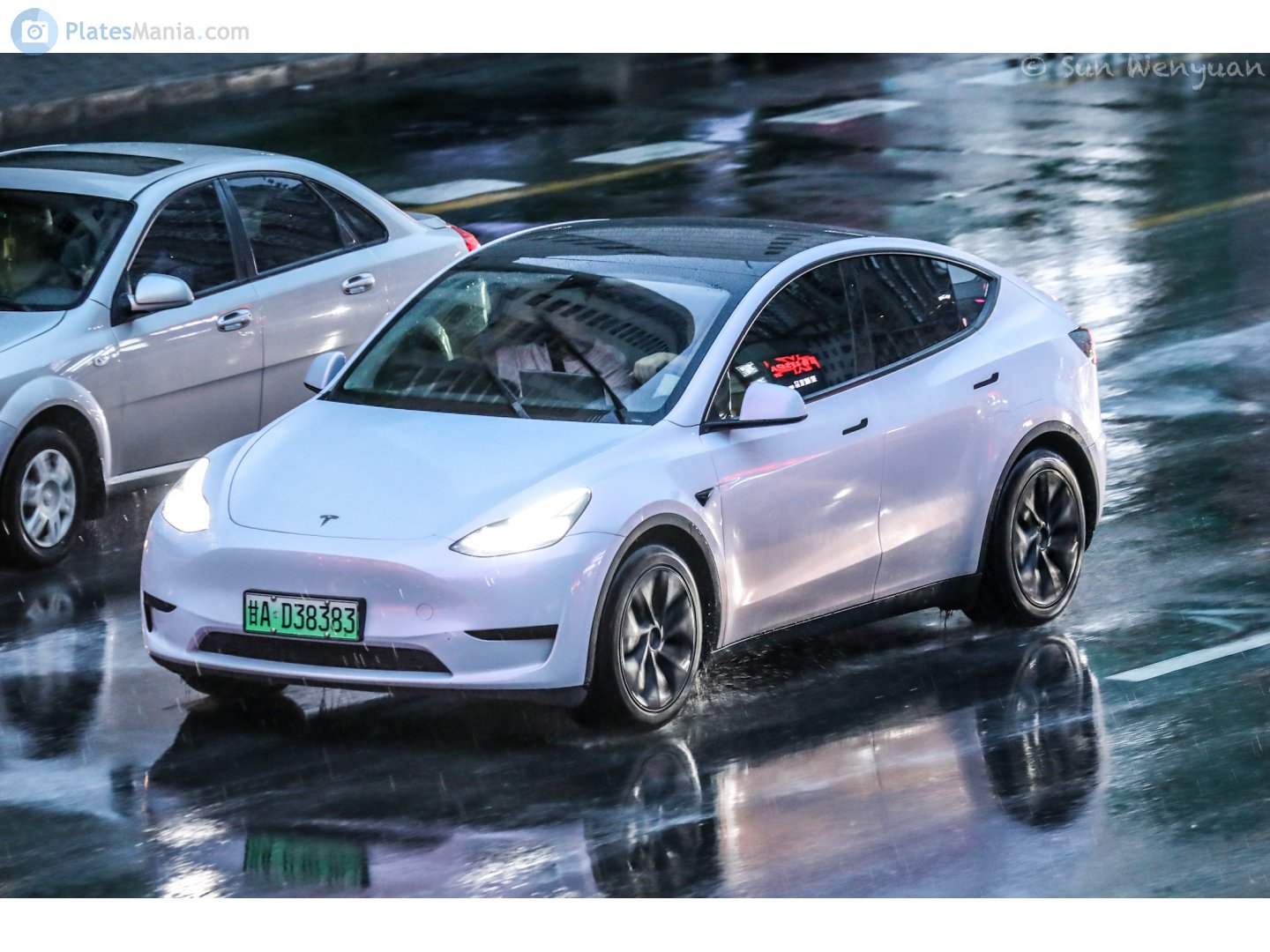 甘A·D38383, Tesla Model Y 1st gen (5YJY), 2020–2025