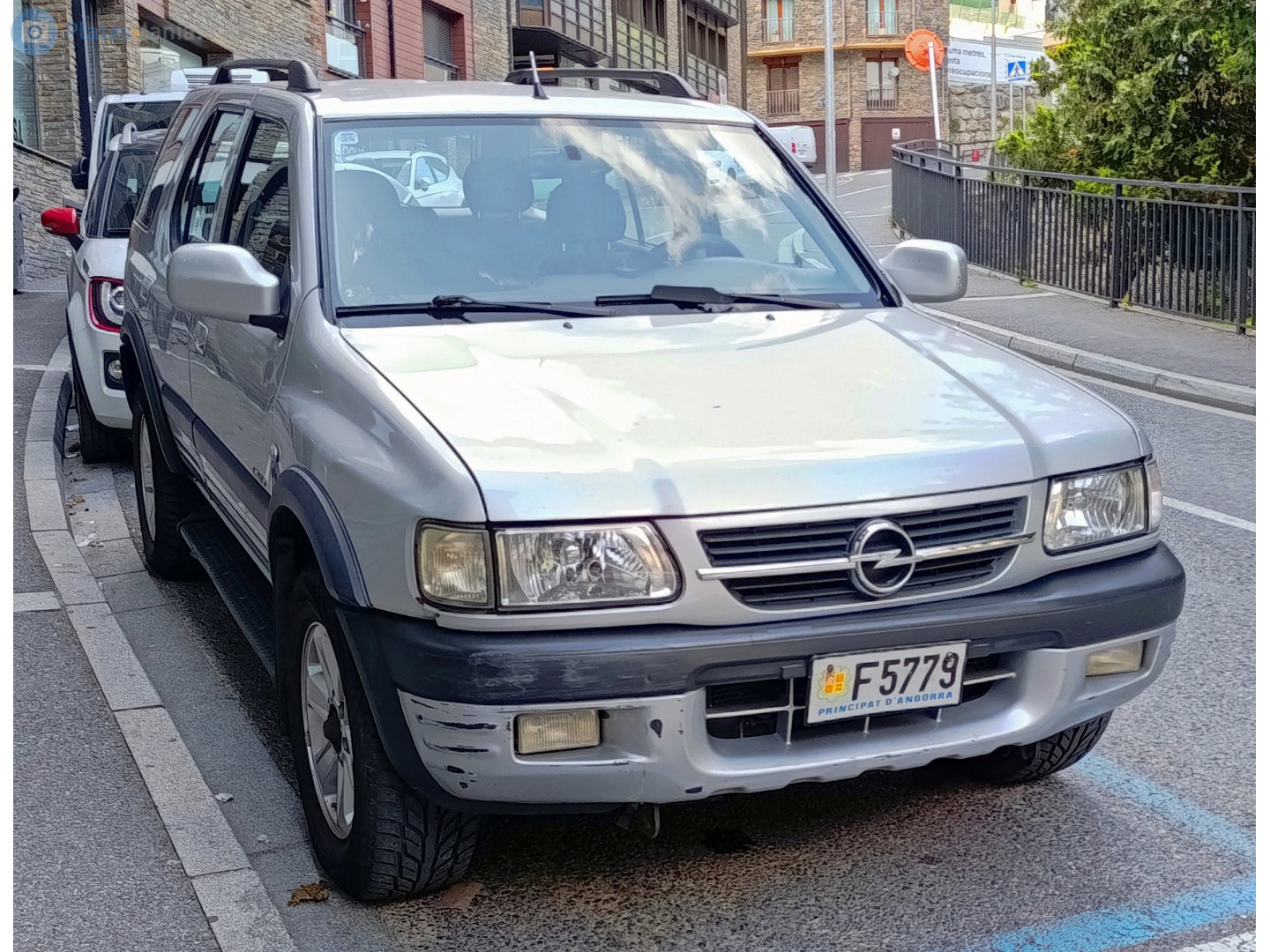 F 5779, Opel Frontera 2nd gen 5-door SUV (B; U99), 1998–2003