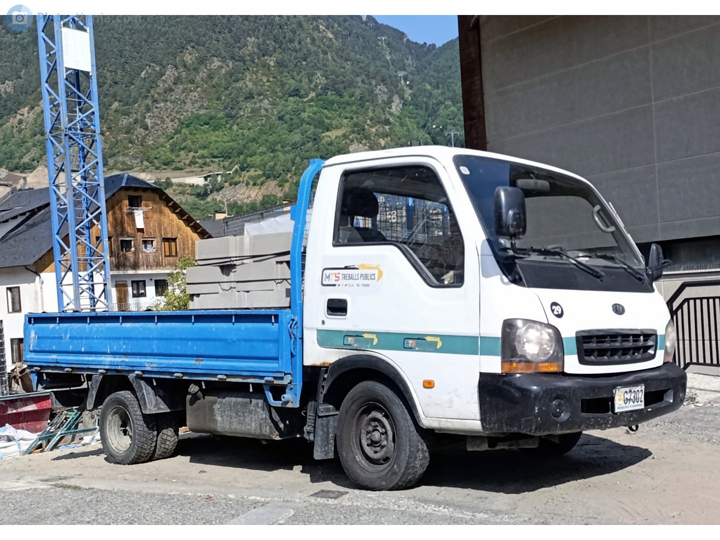 G 7302, Kia Bongo 3rd gen Frontier (New Bongo) (SR), facelift, 2001–2004