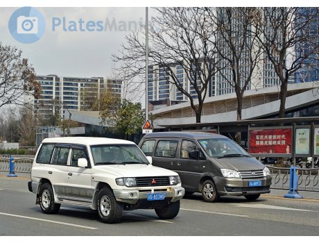 川G·8D3N5, Changfeng Liebao Heijingang