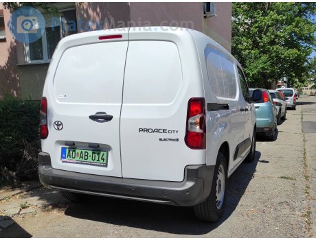 AO AB-014, Toyota ProAce City