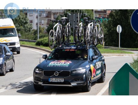 RO RD 527, Volvo V90