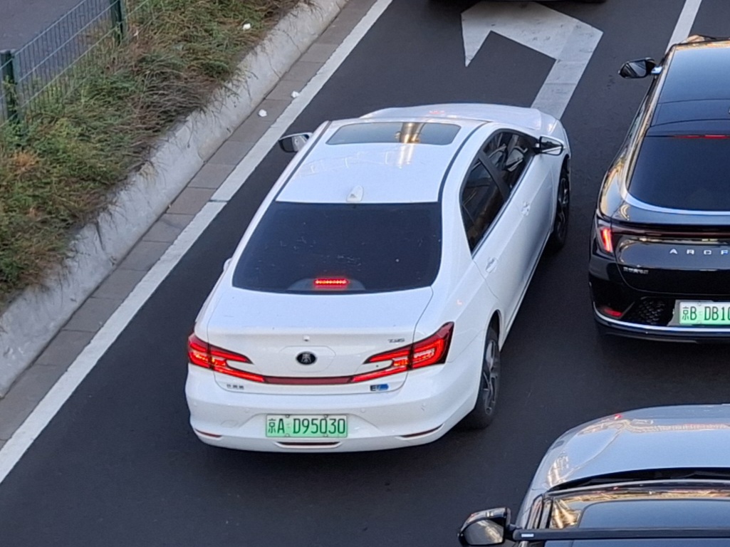 京A·D95030, BYD Qin 1st gen, 2013–2019