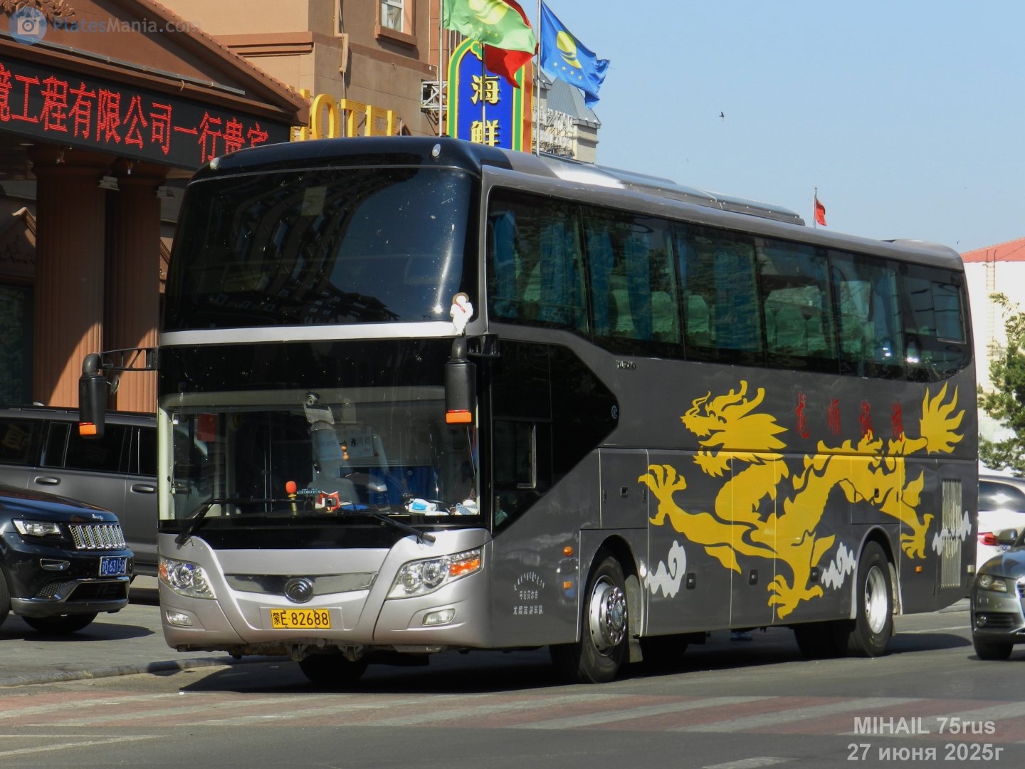 蒙E·82688, Yutong ZK6126 