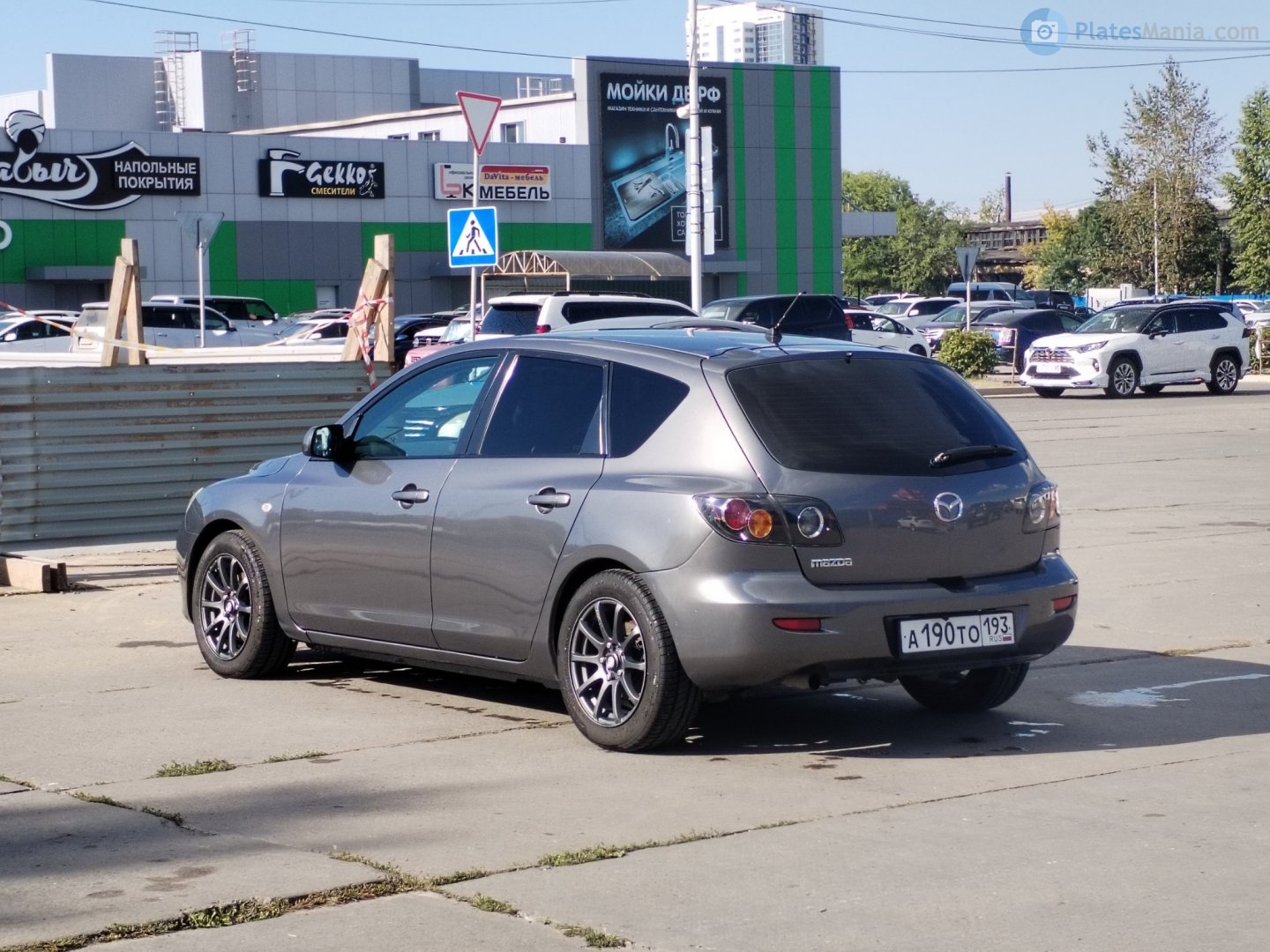 а 190 то 193, Mazda Axela 1st gen Hatch (BK), 2003–2009
