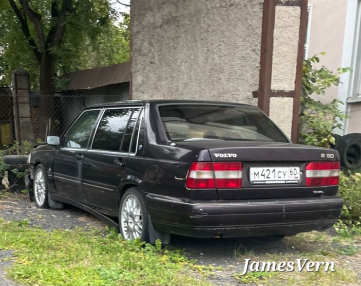 м 421 су 60, Volvo S90 1st gen (964), 1996–1998