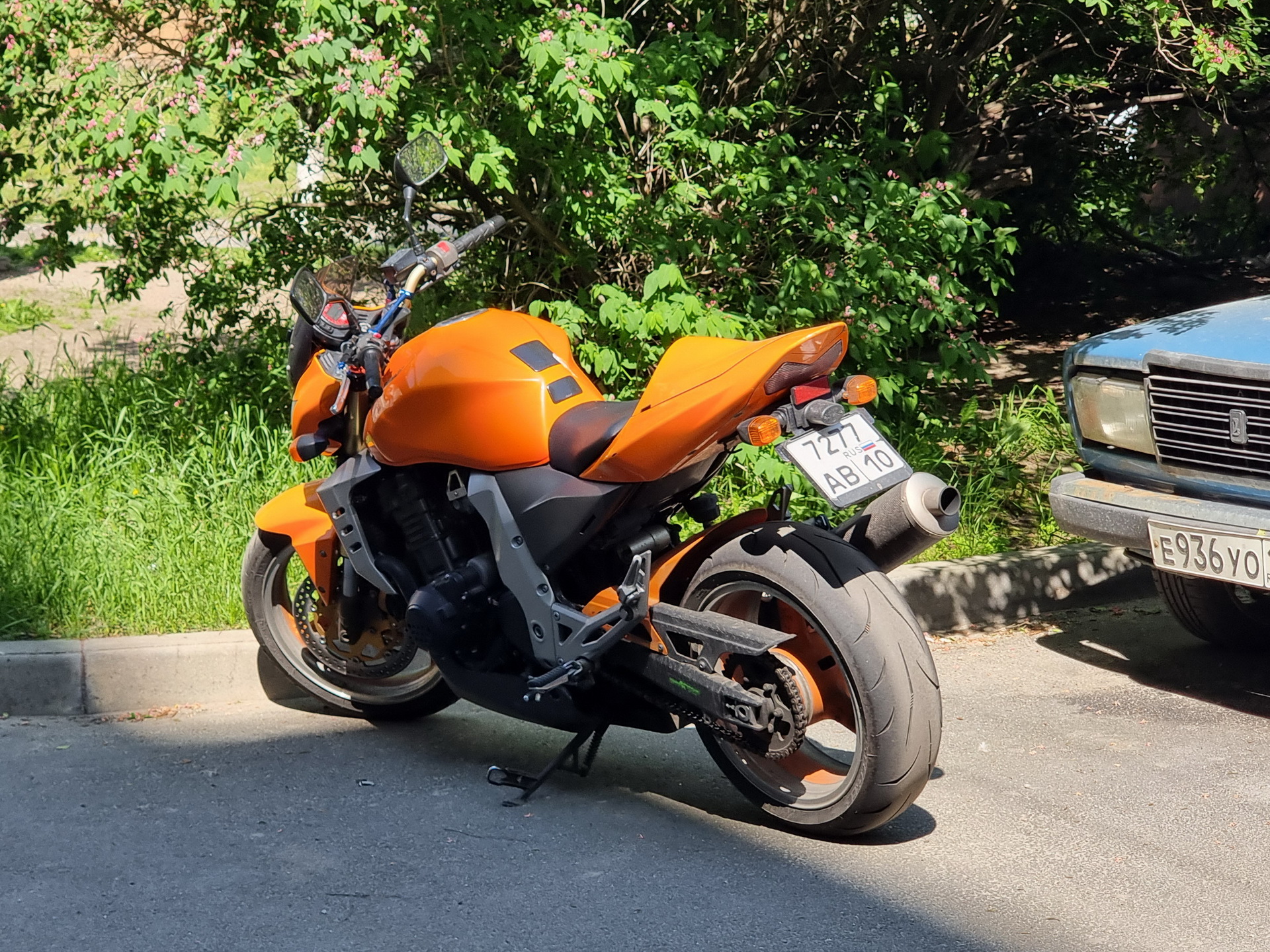 7277 ав 10, Kawasaki Z1000 1st gen, 2003–2006