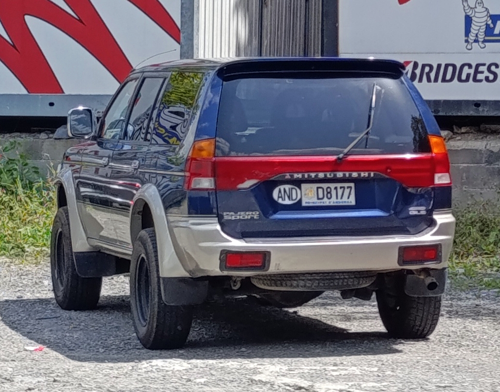 D 8177, Mitsubishi Pajero Sport 