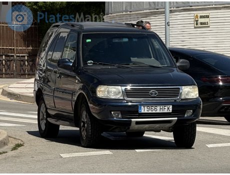 1966 HFK, Tata Safari