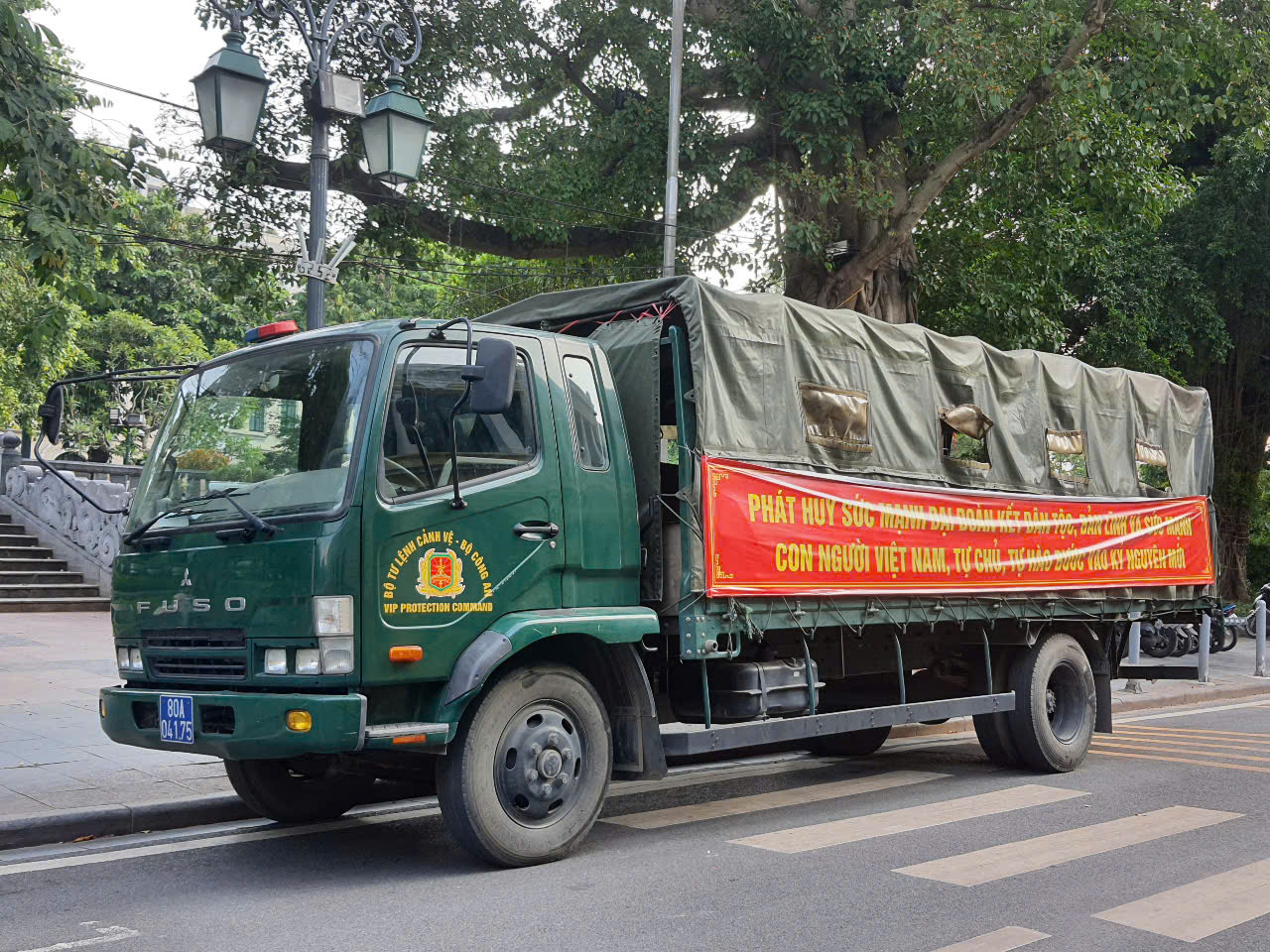 80A-041.75, Mitsubishi Fuso Fighter 2nd gen, 1st facelift, 1999–2005