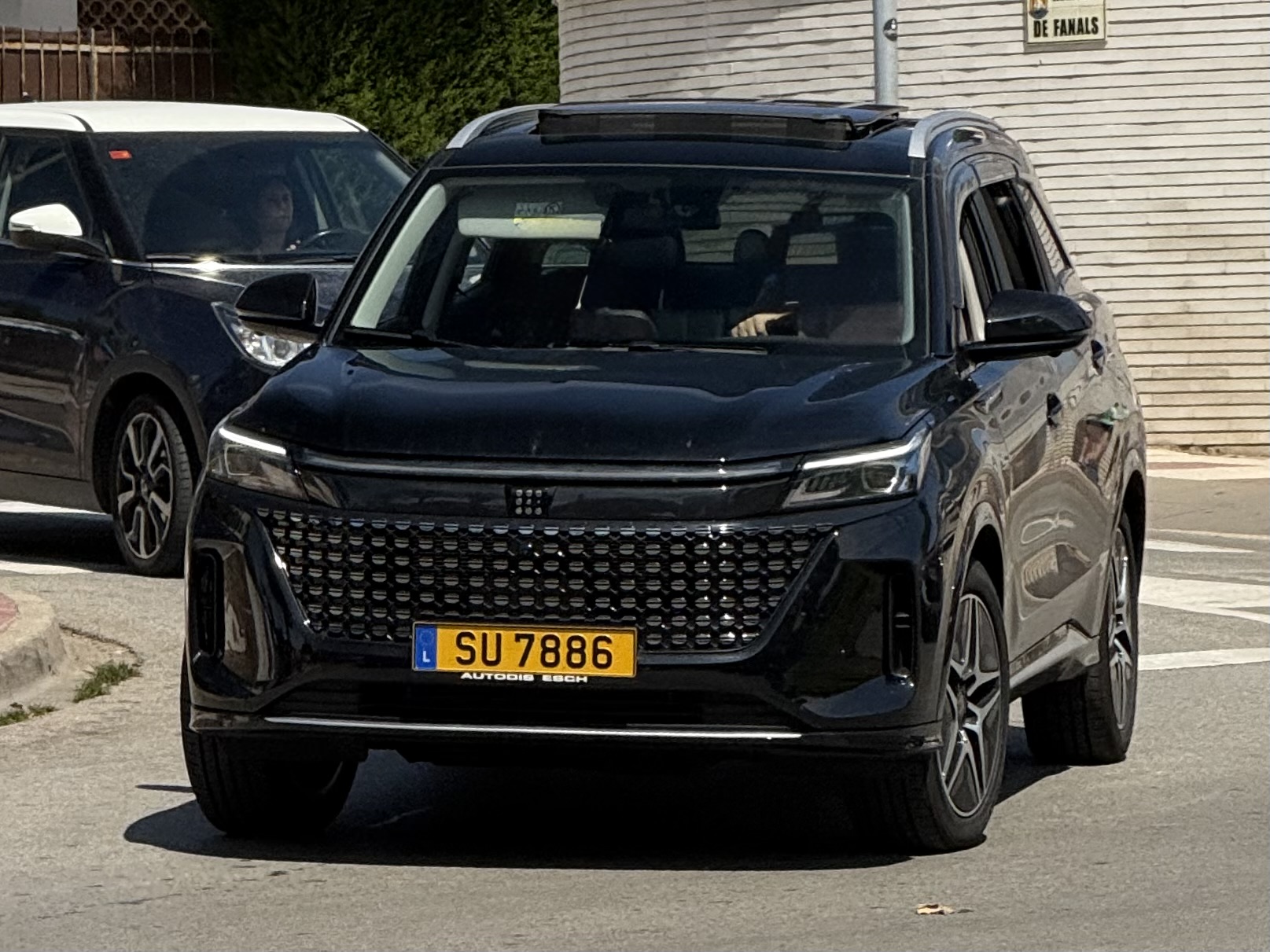 SU 7886, DFSK (Fengon/Glory) 600/E5 