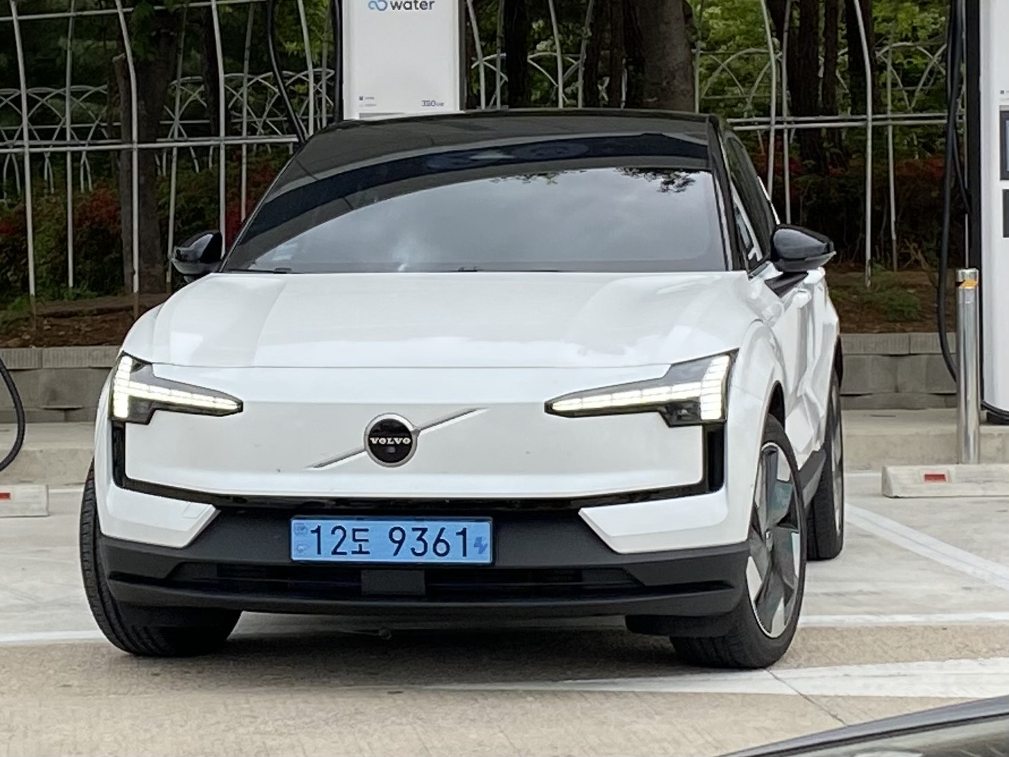 12도 9361, Volvo EX30 1st gen (SEA2), 2023–