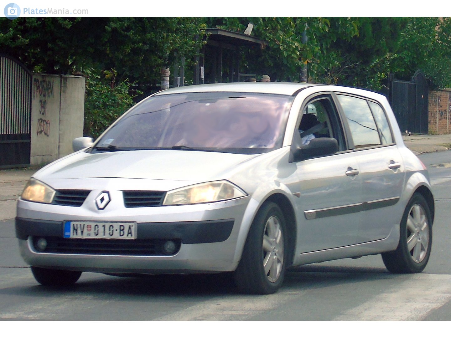 NV 010-BA, Renault Mégane 2nd gen 5-door Hatch (B84), 2002–2009