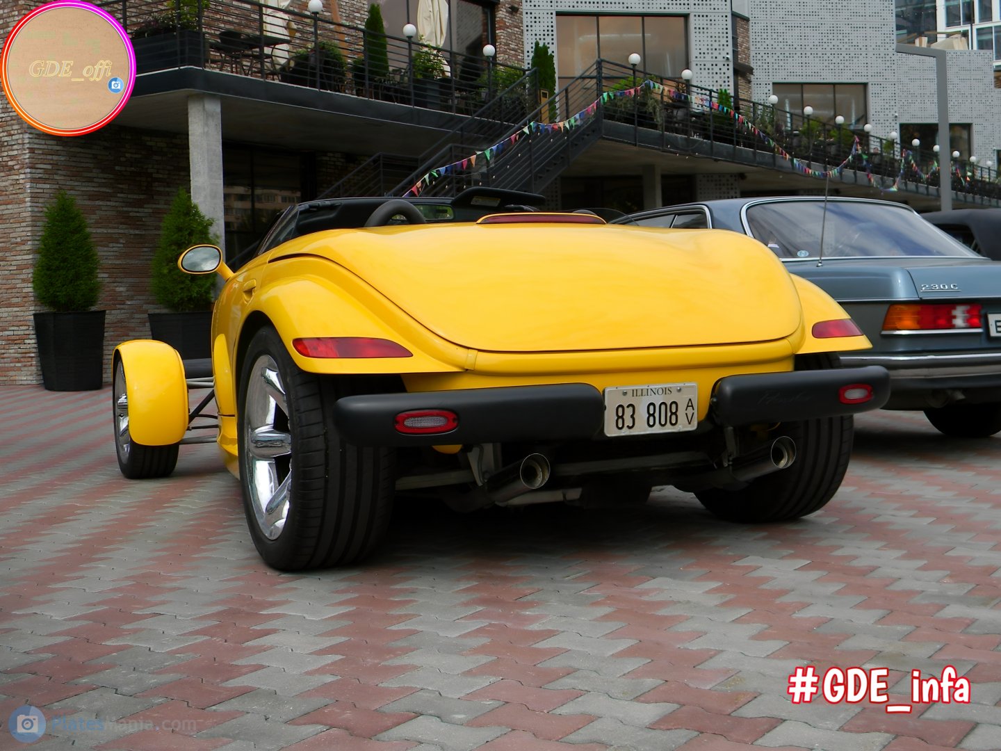 83 808, Chrysler Prowler 1st gen (PR), 2000–2002