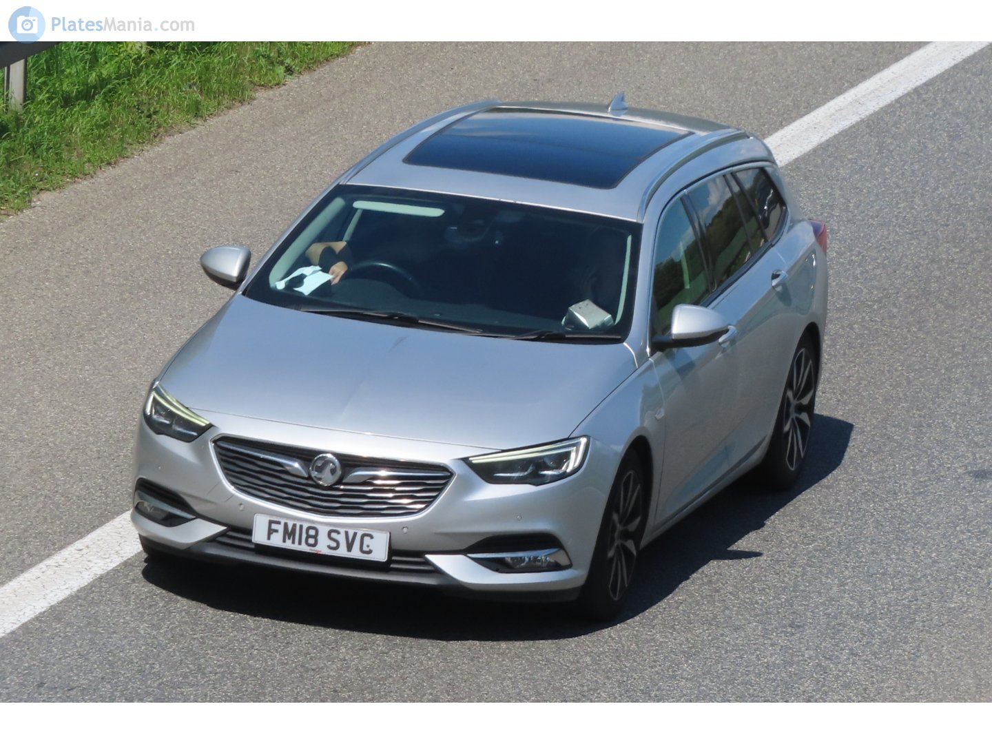 FM18SVC, Vauxhall Insignia 2nd gen Sports Tourer (Z18), 2017–2019