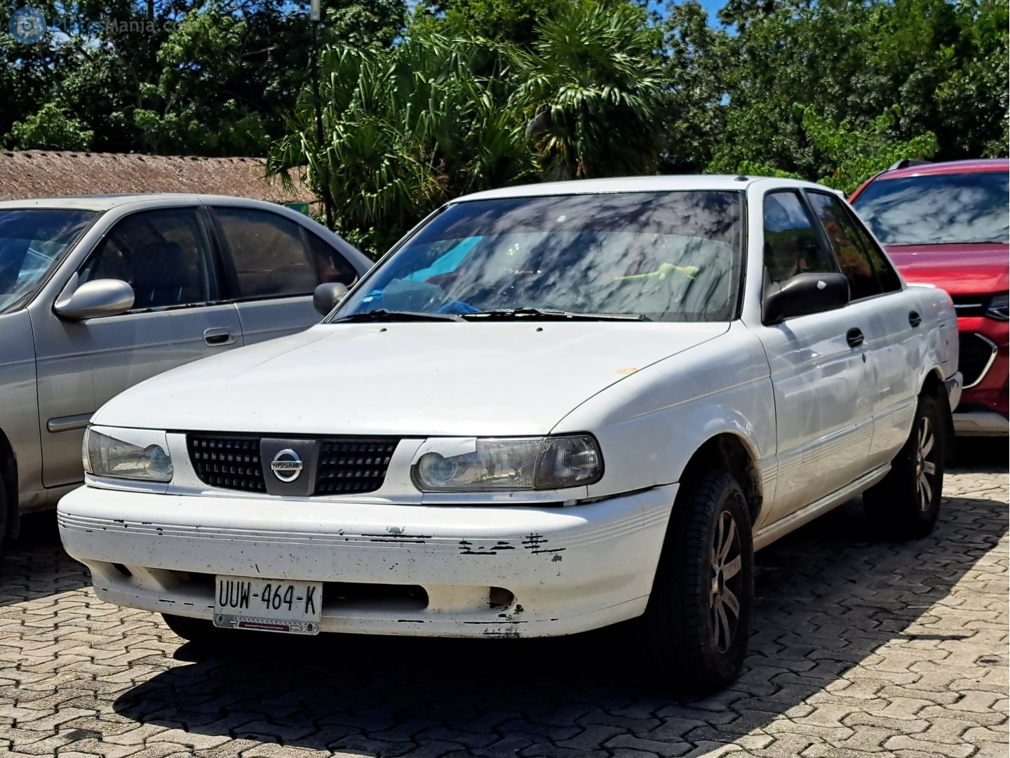 UUW-464-K, Nissan Tsuru 3rd gen Sedan (B13; MX-market), 1992–2017