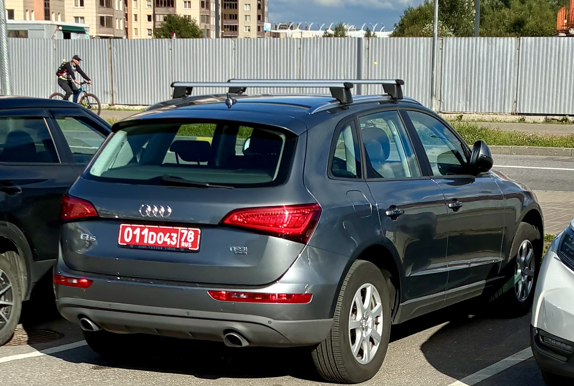 011 D 043 78, Audi Q5 1st gen (8RB), 2008–2017