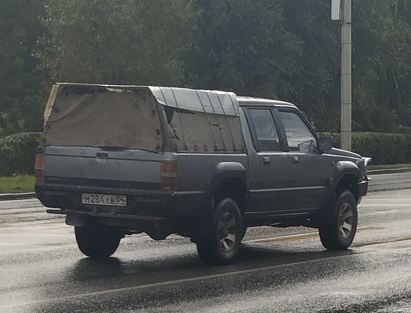 м 284 ав 04, Mitsubishi Strada 1st gen (K00/K10/K20/K30), 1991–1997