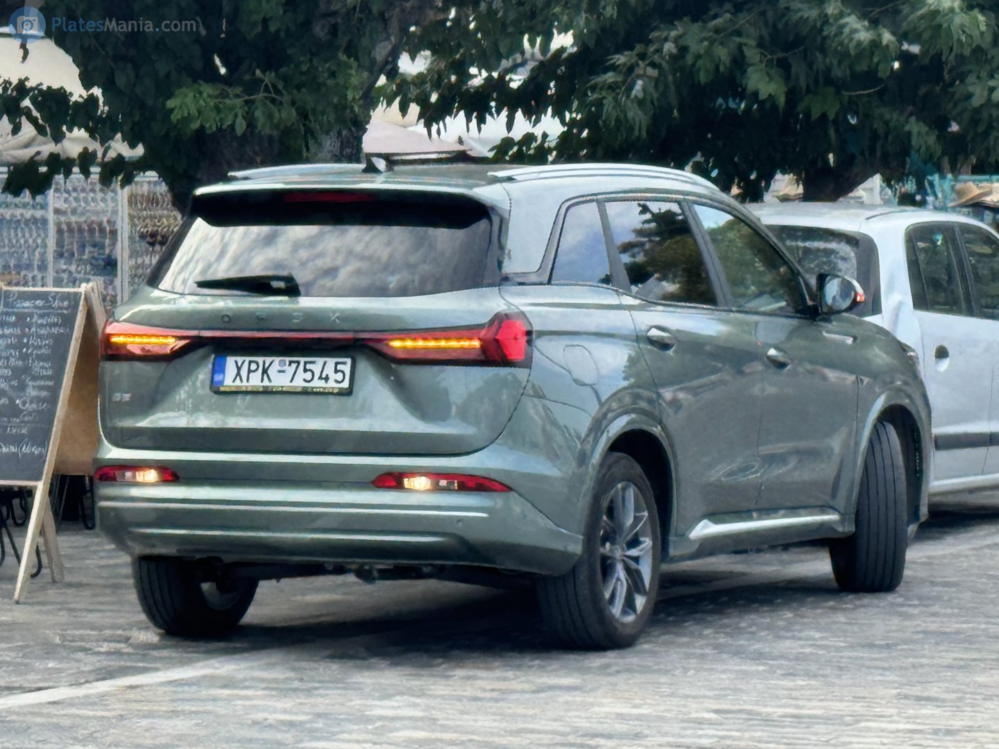 XPK-7545, DFSK (Fengon/Glory) 600/E5 