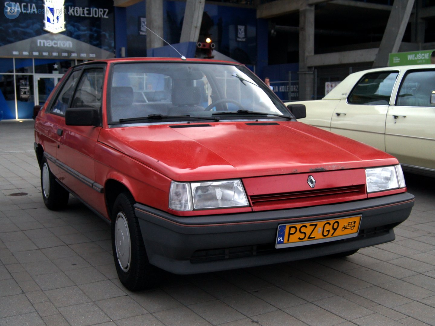 PSZ G9, Renault 11 1st gen 3-door Hatch (X37), facelift, 1986–1989 (–1994 for AR-market)
