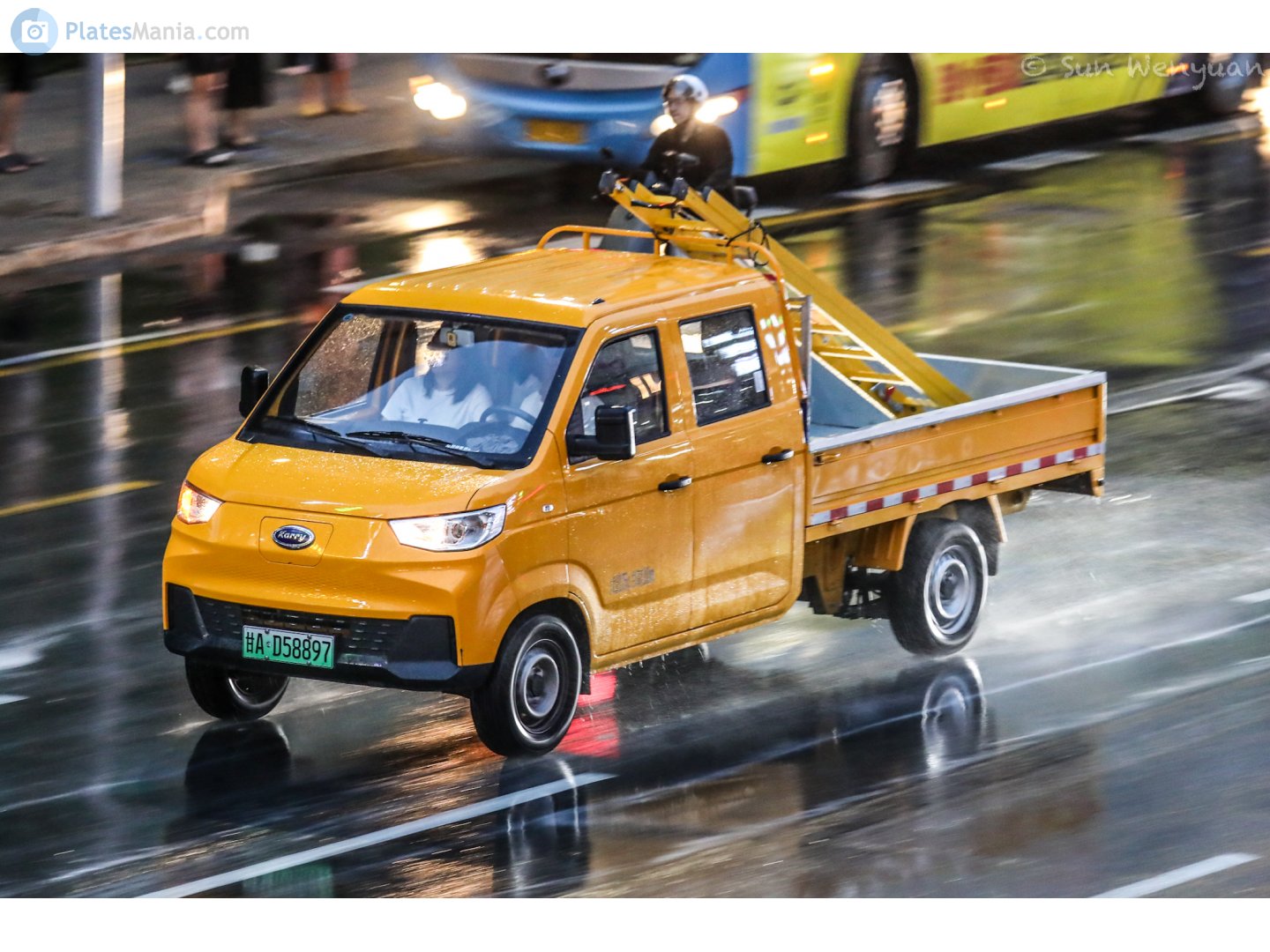 甘A·D58897, Karry Dolphin EV 