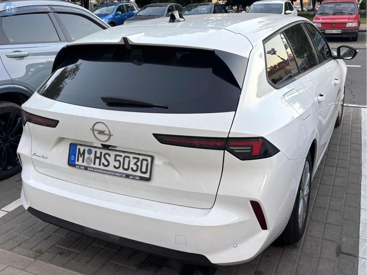 M HS 5030, Opel Astra 6th gen Sports Tourer (L; C02), 2021–