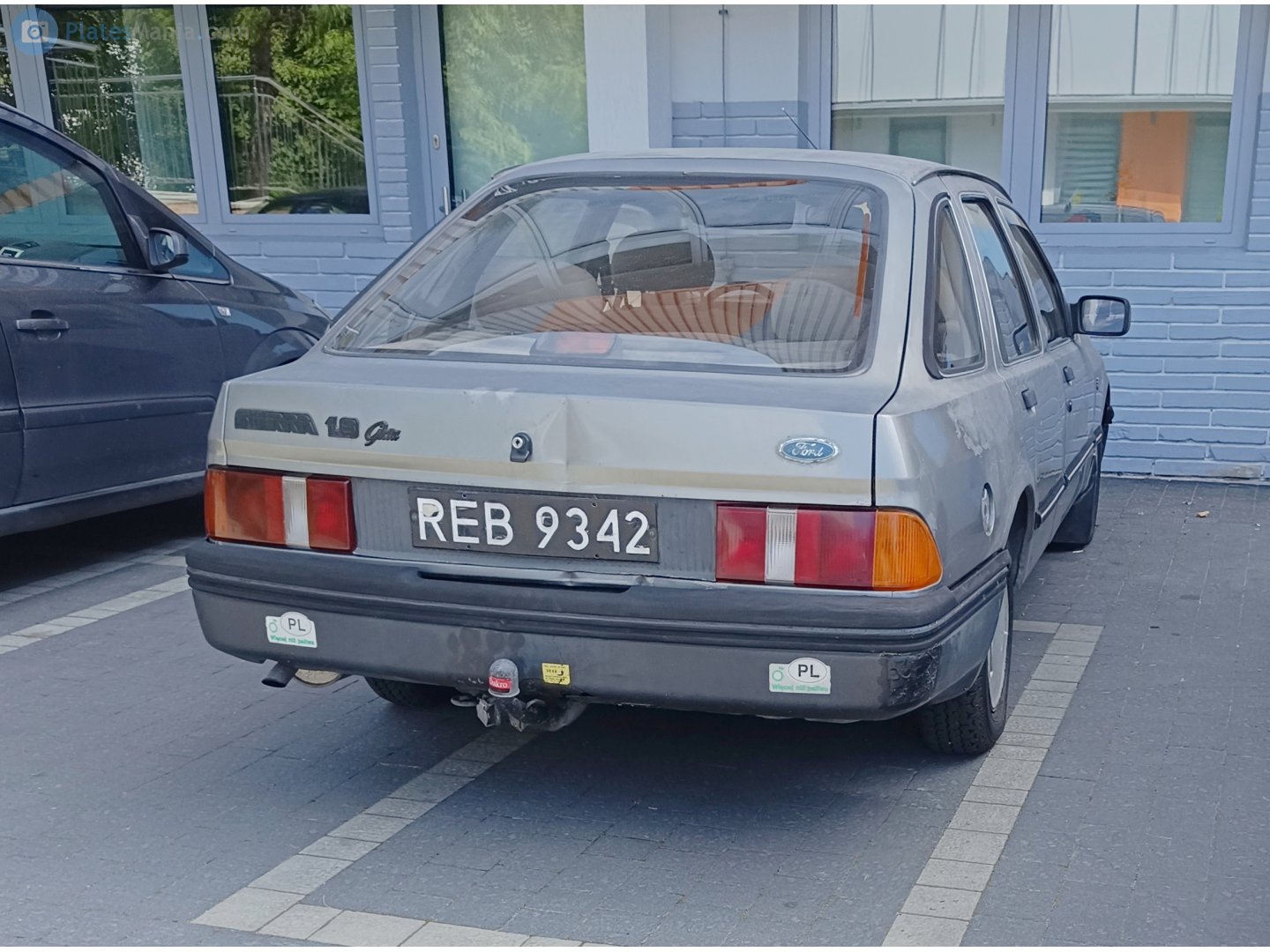 REB 9342, Ford Sierra 