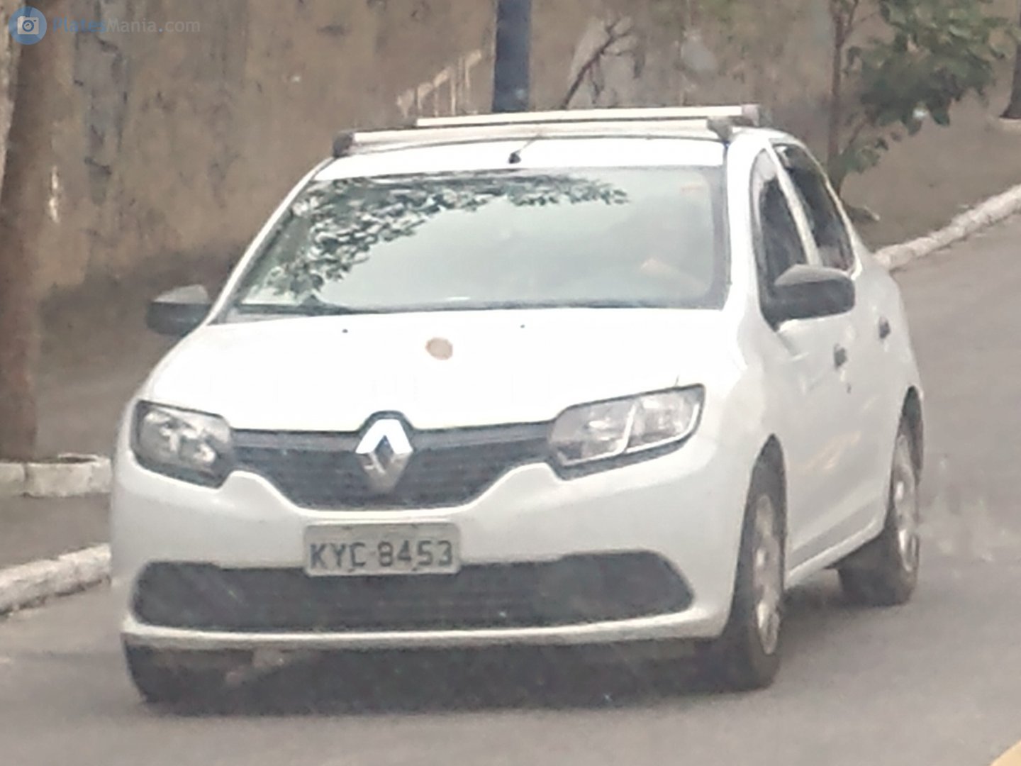 KYC-8453, Renault Logan 2nd gen Sedan (L8), 2013–