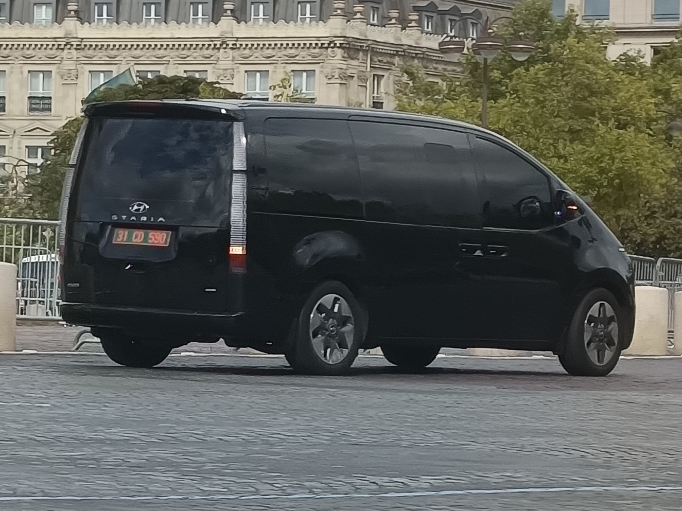 31 CD 590, Hyundai Staria 1st gen (US4), 2021–