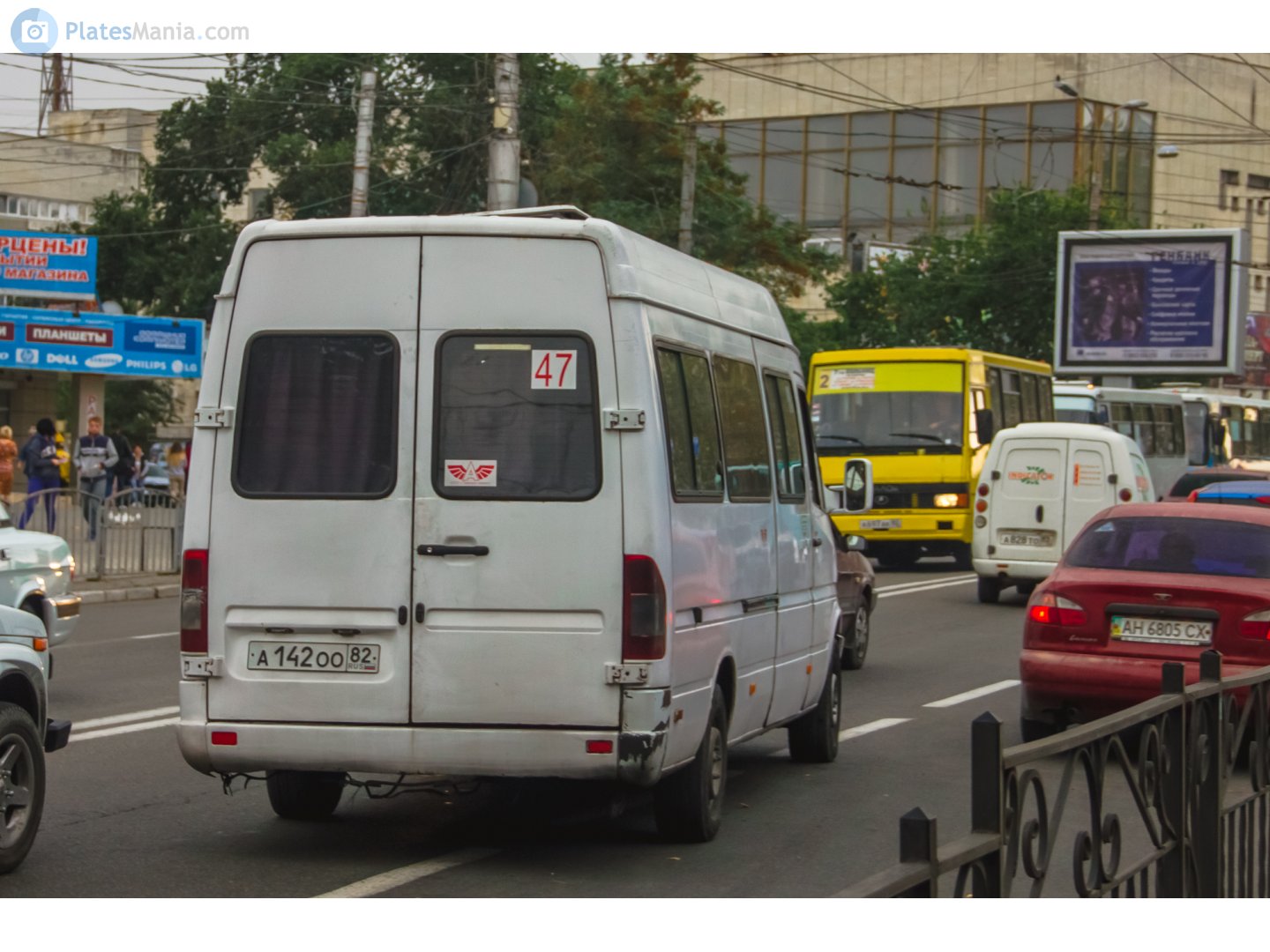 а 142 оо 82, Mercedes-Benz Sprinter 1st gen (W901–904), 1995–2001