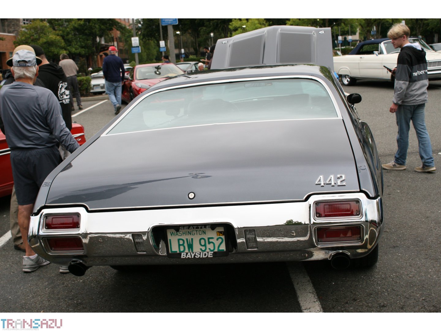 LBW 952, Oldsmobile 442 2nd gen 1972 (Cutlass 442) Hardtop Coupé (87; A-body), 4th facelift, 1971–1972