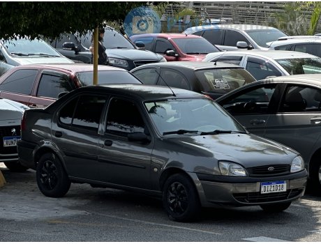 DIZ1D18, Ford Fiesta